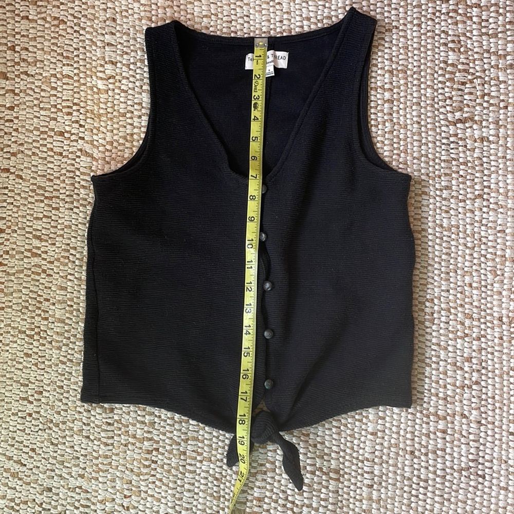 EUC Madewell Texture & Thread tie-front tank. Size Small.